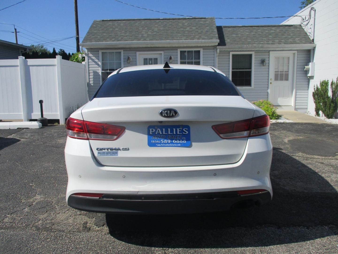 2016 WHITE Kia Optima (5XXGT4L34GG) , AUTOMATIC transmission, located at 540a Delsea Drive, Sewell, NJ, 08080, (856) 589-6888, 39.752560, -75.111206 - Photo#5